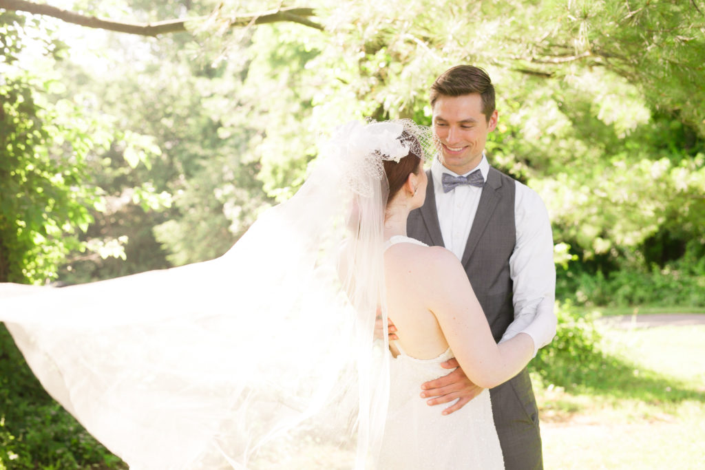 A Maryland Summer wedding with a first look 
