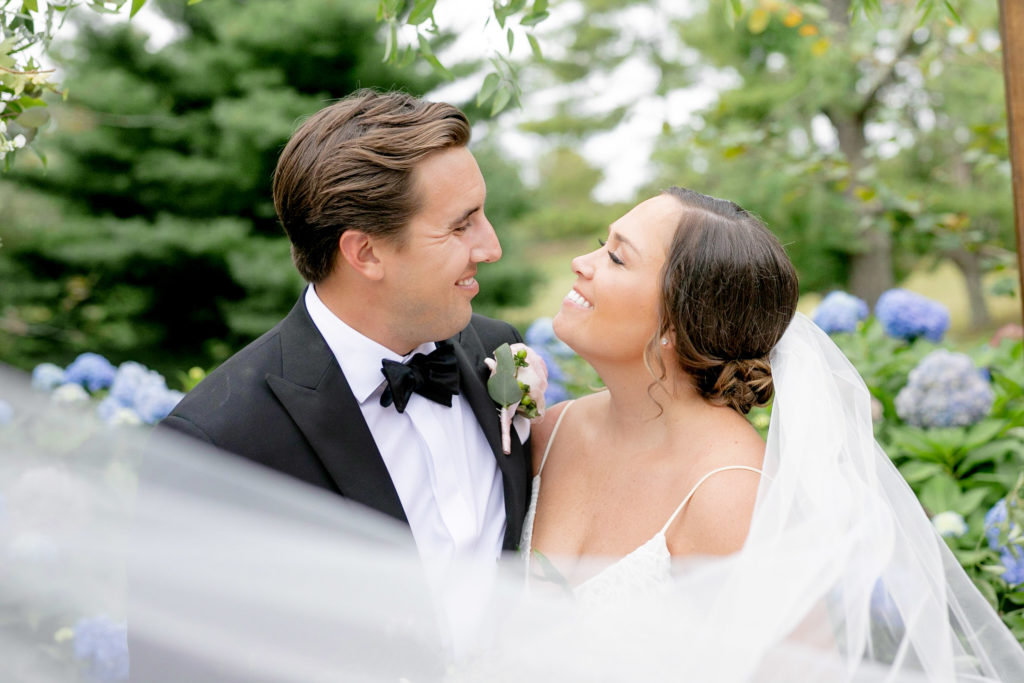 A Darling Fall Wedding at Airlie Gardens in Warrenton Virginia